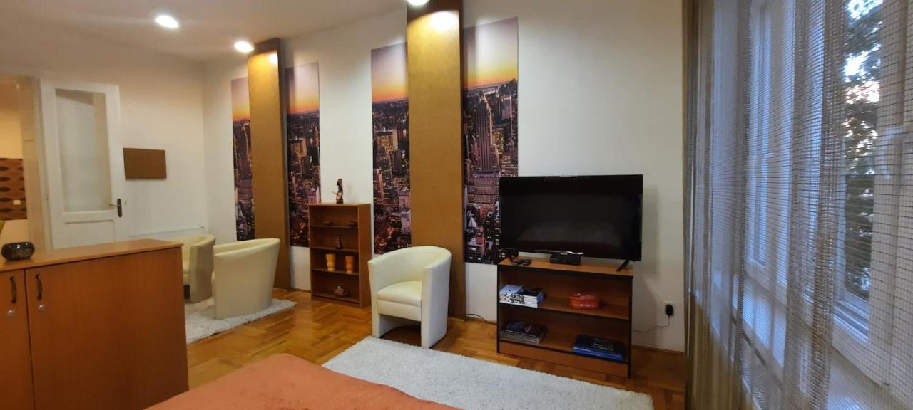 City Life Apartment Debrecen Kültér fotó