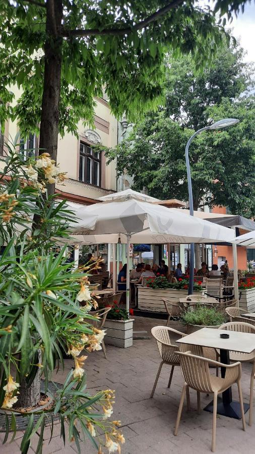 City Life Apartment Debrecen Kültér fotó